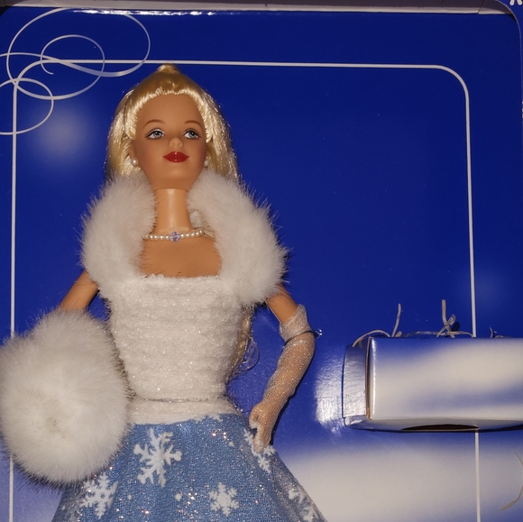 1999 Snow ❄️ Sensation Barbie - Picture 3 of 4